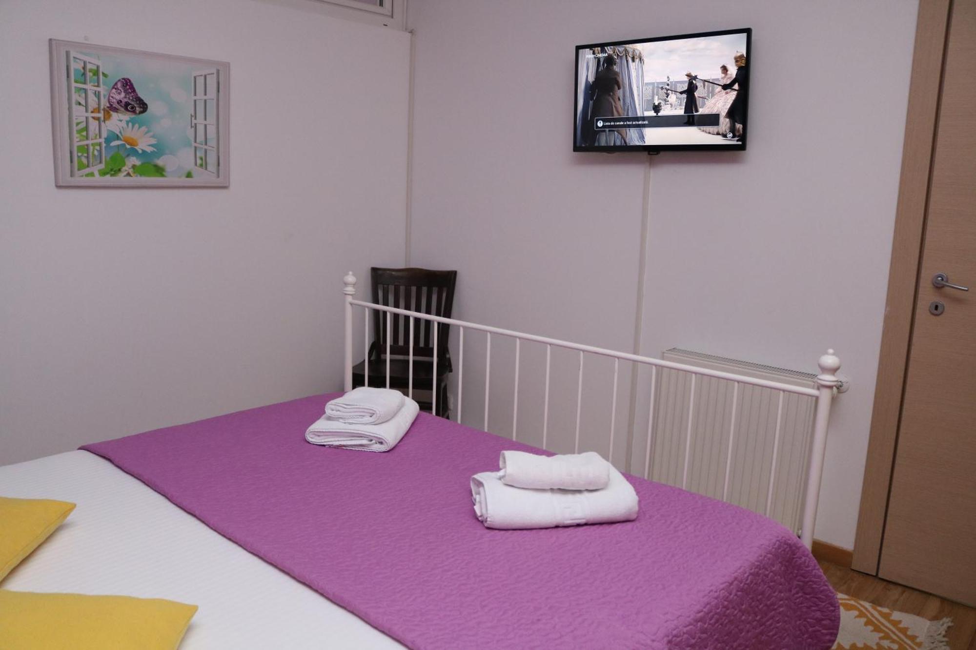 Flowers Apartments ティミショアラ 部屋 写真
